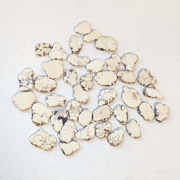 Howlite Stone Flat Beads Sliced Natural Raw Edge Natural Stone Crafts Beading - Picture 3 of 10